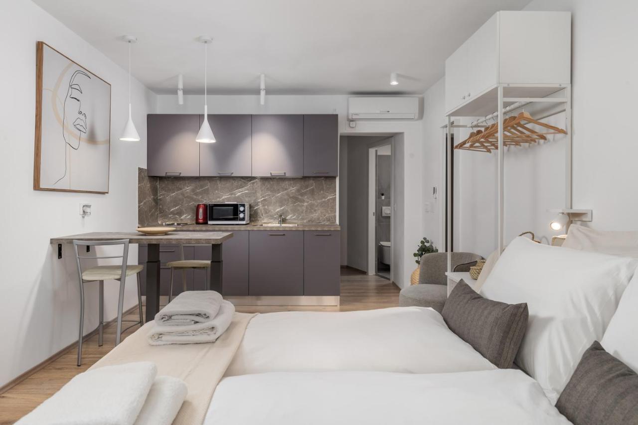 Main Street Apartments 2 Rijeka Dış mekan fotoğraf
